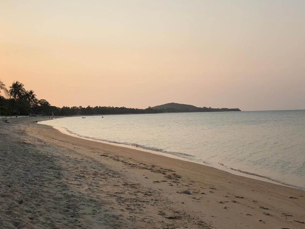 Thiptara Resort - Adults Only Bãi biển Bãi biển Mae Nam Ngoại thất bức ảnh