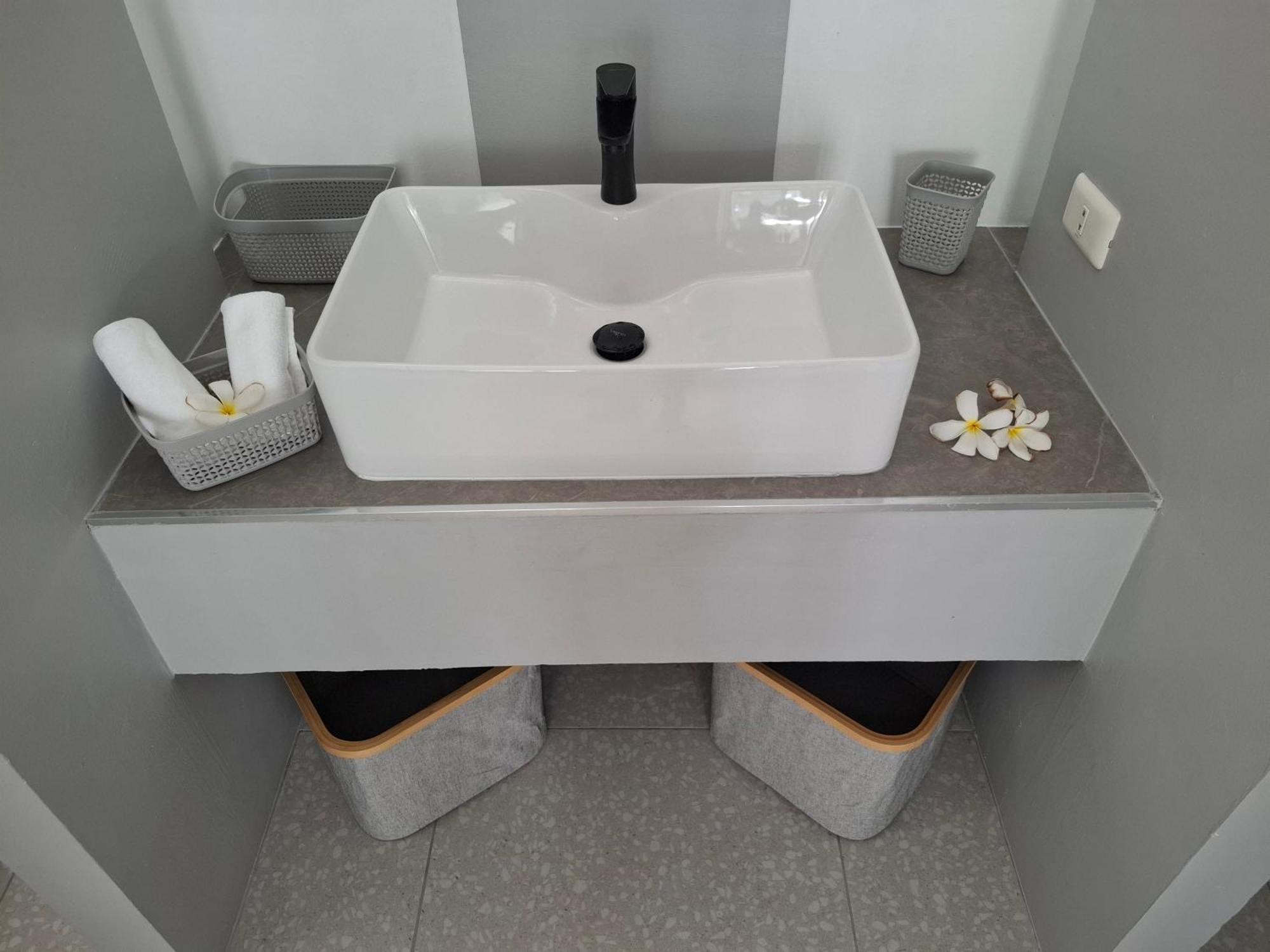 Thiptara Resort - Adults Only Bãi biển Bãi biển Mae Nam Ngoại thất bức ảnh