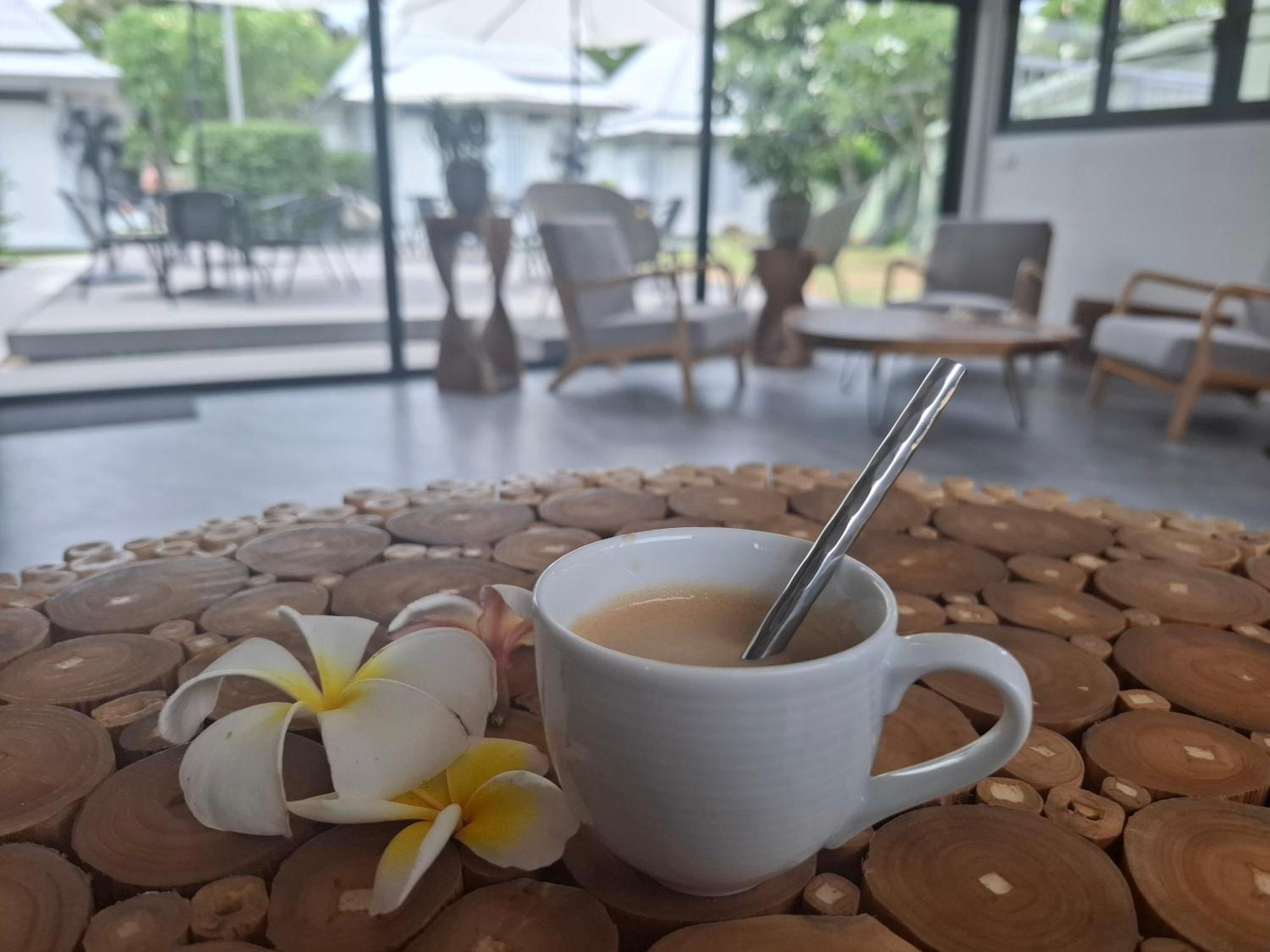 Thiptara Resort - Adults Only Bãi biển Bãi biển Mae Nam Ngoại thất bức ảnh