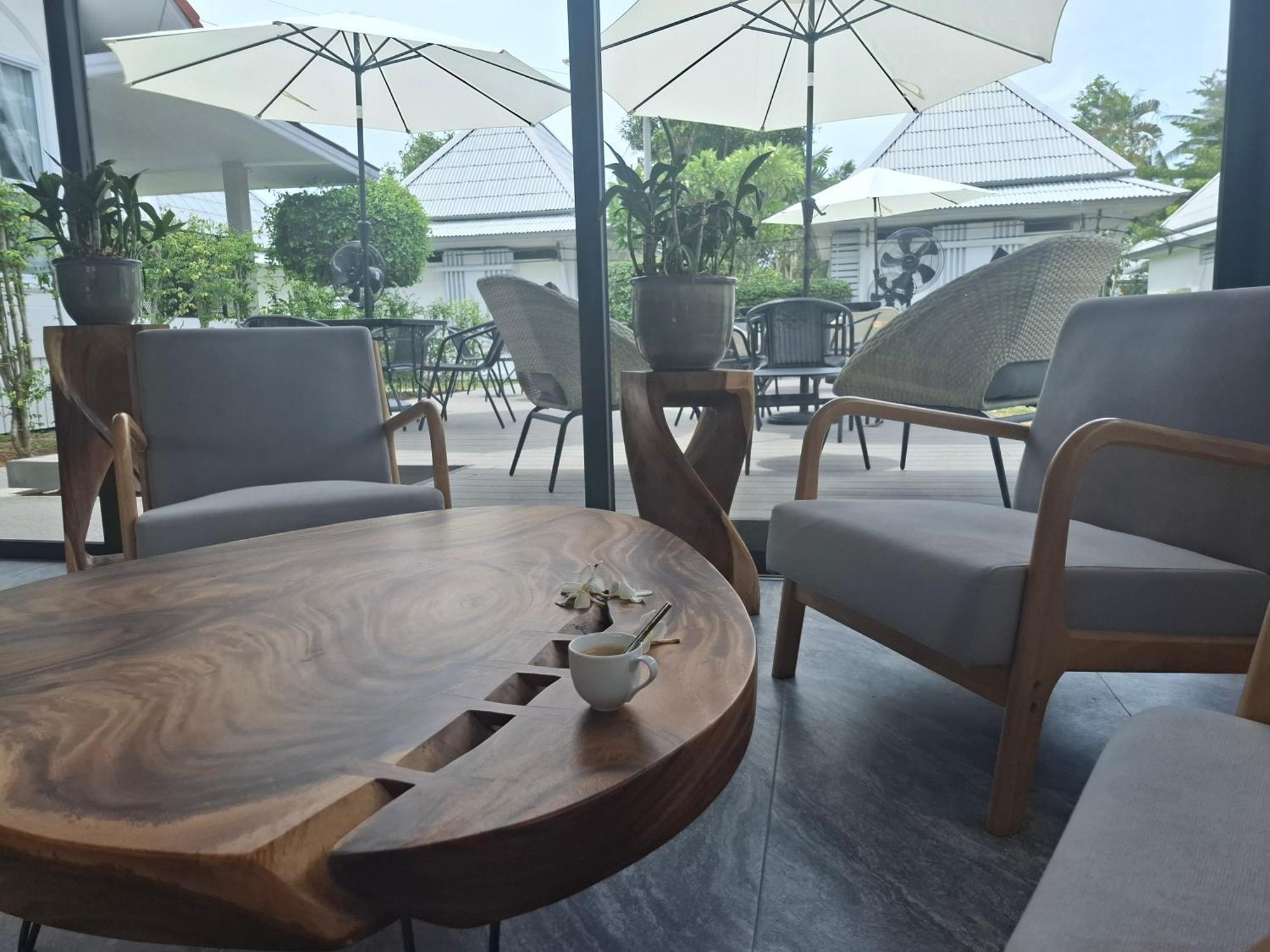 Thiptara Resort - Adults Only Bãi biển Bãi biển Mae Nam Ngoại thất bức ảnh